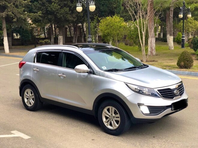Kia Sportage 2011, 196,500 km - 2.0 л - Bakı