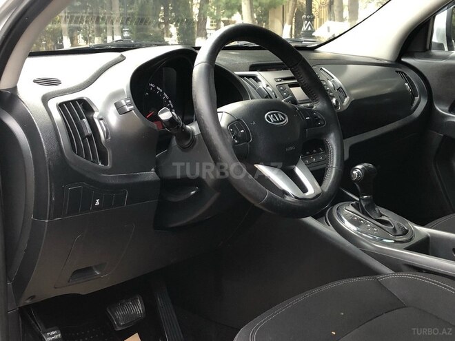 Kia Sportage 2011, 196,500 km - 2.0 л - Bakı