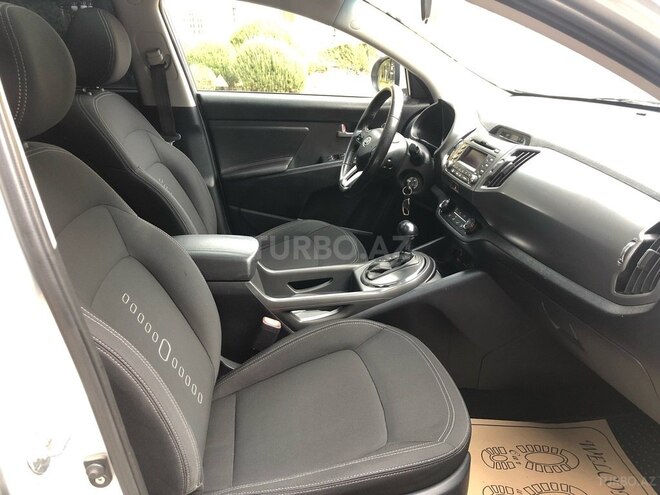 Kia Sportage 2011, 196,500 km - 2.0 л - Bakı