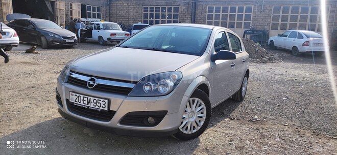 Opel Astra 2005, 195,632 km - 1.4 l - Gəncə