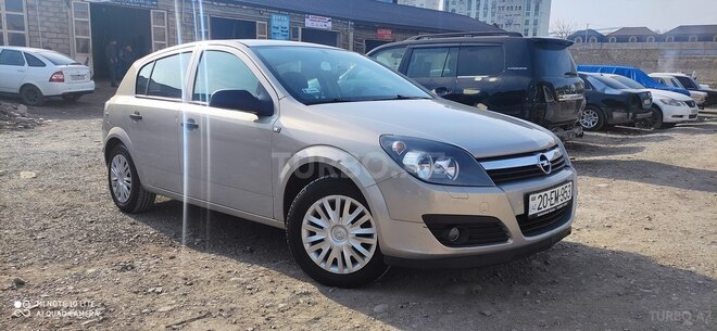 Opel Astra 2005, 195,632 km - 1.4 l - Gəncə