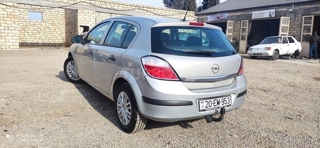 Opel Astra 2005, 195,632 km - 1.4 l - Gəncə