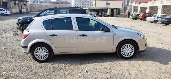 Opel Astra 2005, 195,632 km - 1.4 l - Gəncə