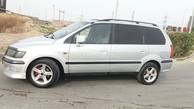 Mitsubishi  1999, 280,000 km - 2.4 l - Bakı