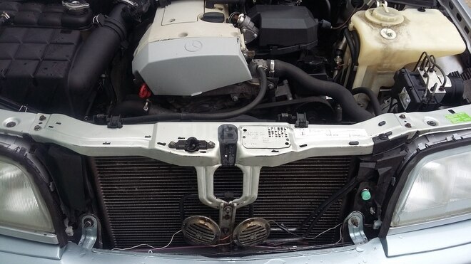 Mercedes C 180 1997, 215,000 km - 2.0 l - Bərdə