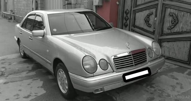 Mercedes E 200 1997, 310,000 km - 2.0 л - Bakı