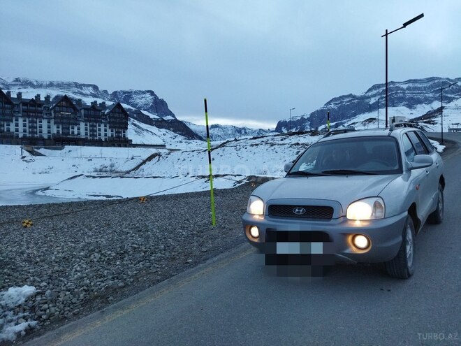 Hyundai Santa Fe 2004, 275,000 km - 2.0 l - Qusar