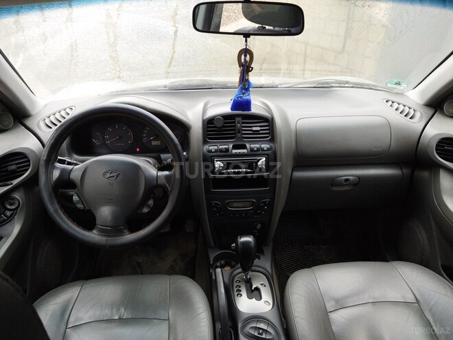 Hyundai Santa Fe 2004, 275,000 km - 2.0 l - Qusar
