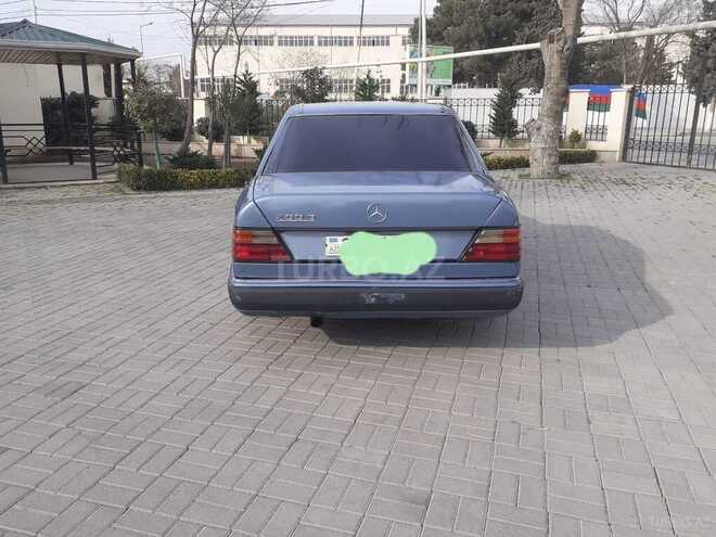 Mercedes E 200 1991, 265,431 km - 2.0 l - Bakı