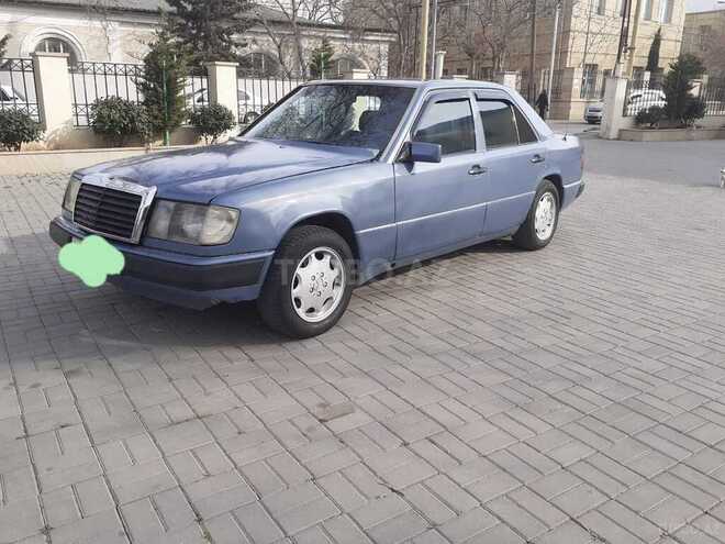 Mercedes E 200 1991, 265,431 km - 2.0 l - Bakı