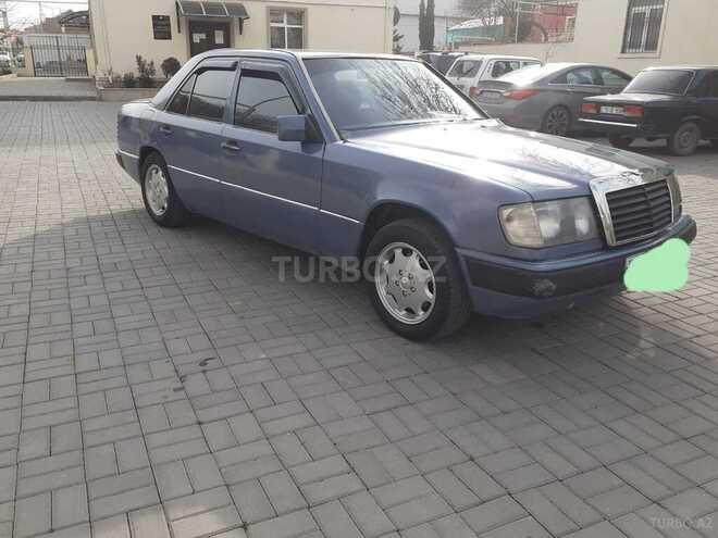 Mercedes E 200 1991, 265,431 km - 2.0 l - Bakı