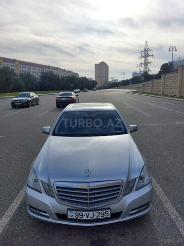 Mercedes E 220 2011, 184,029 km - 2.2 l - Bakı