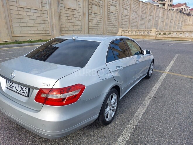 Mercedes E 220 2011, 184,029 km - 2.2 l - Bakı