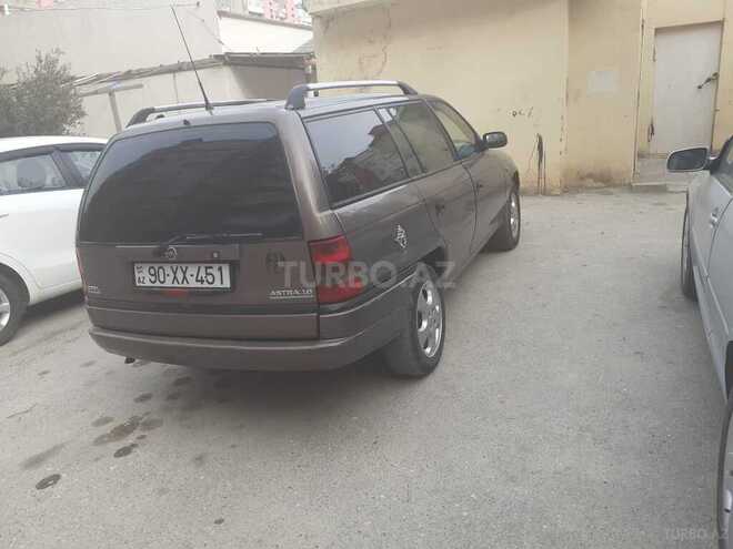 Opel Astra 1997, 250,000 km - 1.6 л - Bakı
