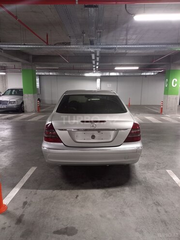 Mercedes E 270 2002, 470,000 km - 2.7 l - Bakı