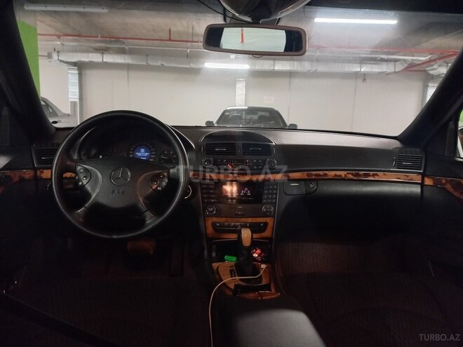 Mercedes E 270 2002, 470,000 km - 2.7 l - Bakı