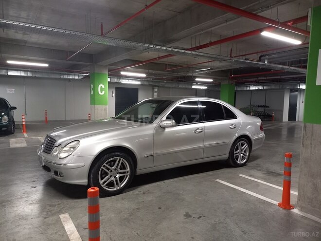 Mercedes E 270 2002, 470,000 km - 2.7 l - Bakı