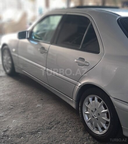 Mercedes C 240 1999, 368,000 km - 2.4 l - Mingəçevir