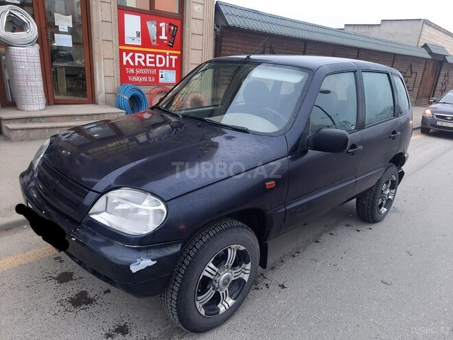 Chevrolet Niva 2005, 210,000 km - 1.7 l - Quba