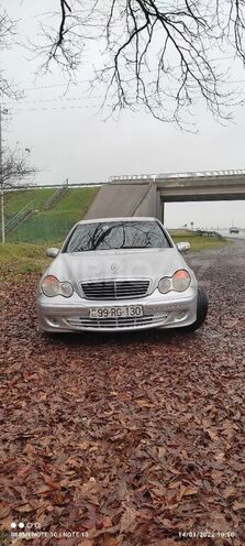 Mercedes C 220 2005, 243,913 km - 2.2 l - Şirvan