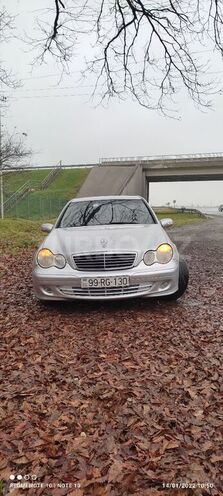 Mercedes C 220 2005, 243,913 km - 2.2 l - Şirvan