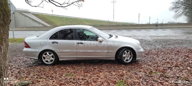 Mercedes C 220 2005, 243,913 km - 2.2 l - Şirvan