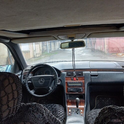 Mercedes E 230 1998, 579,317 km - 2.3 l - Bakı