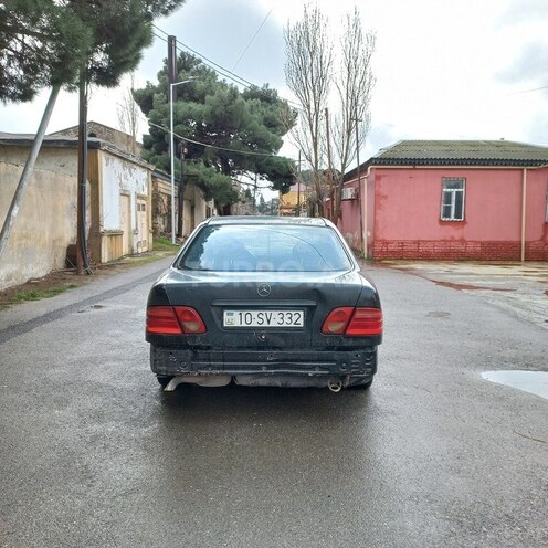 Mercedes E 230 1998, 579,317 km - 2.3 l - Bakı