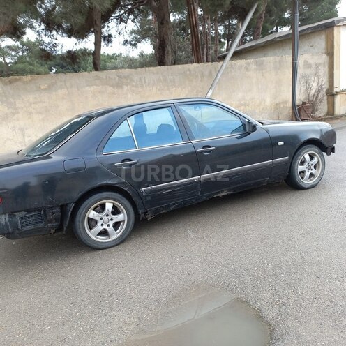 Mercedes E 230 1998, 579,317 km - 2.3 l - Bakı