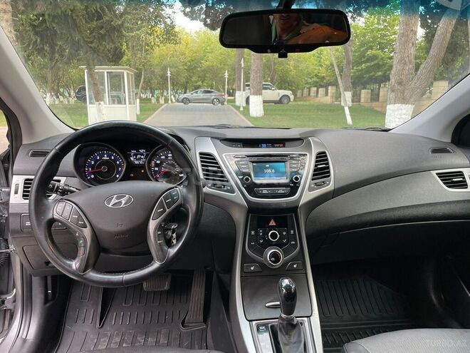 Hyundai Elantra 2014, 141,139 km - 1.8 l - Bakı