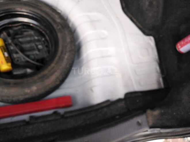 Nissan Sunny 2004, 210,000 km - 1.3 л - Bakı
