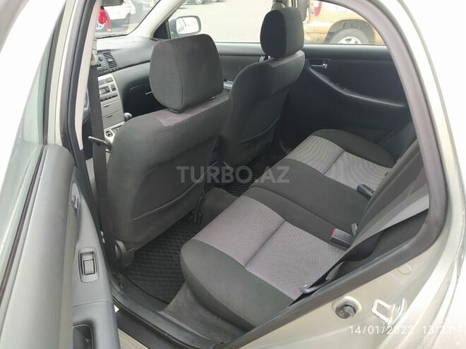 Toyota Corolla 2006, 221,500 km - 1.4 л - Bakı