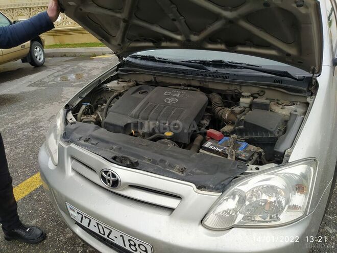 Toyota Corolla 2006, 221,500 km - 1.4 л - Bakı
