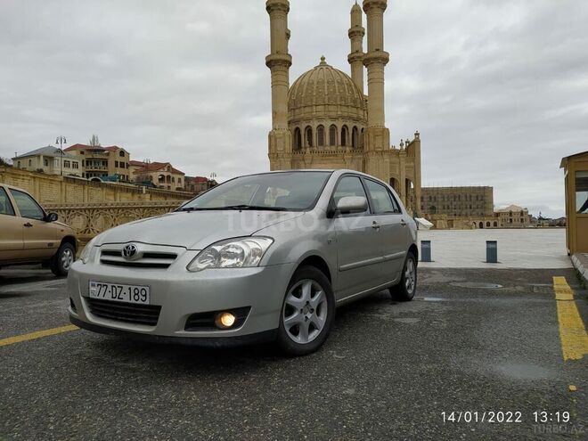 Toyota Corolla 2006, 221,500 km - 1.4 л - Bakı