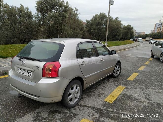 Toyota Corolla 2006, 221,500 km - 1.4 л - Bakı
