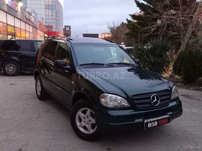 Mercedes ML 320 2000, 263,000 km - 3.2 л - Sumqayıt