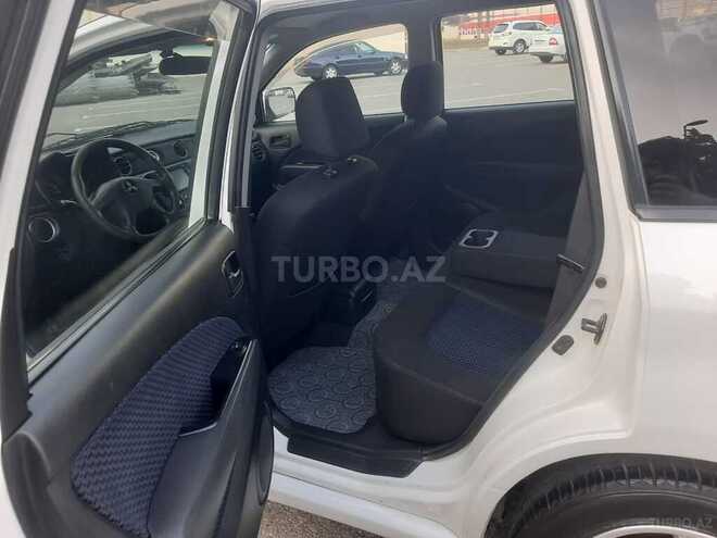 Mitsubishi Airtrek 2002, 295,632 km - 2.0 l - Sumqayıt