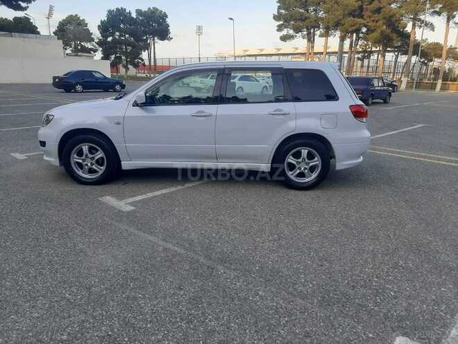 Mitsubishi Airtrek 2002, 295,632 km - 2.0 l - Sumqayıt