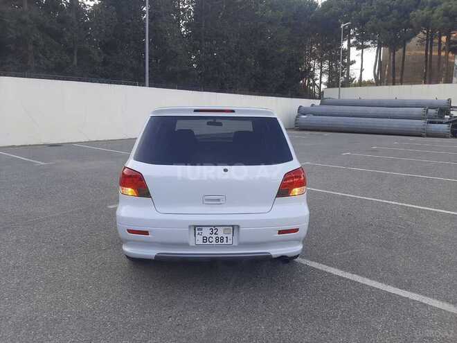 Mitsubishi Airtrek 2002, 295,632 km - 2.0 l - Sumqayıt