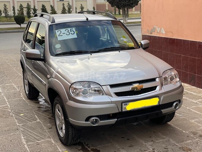 Chevrolet Niva 2016, 24,800 km - 1.7 l - Bakı