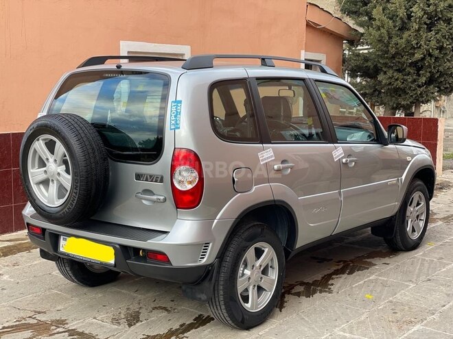 Chevrolet Niva 2016, 24,800 km - 1.7 l - Bakı