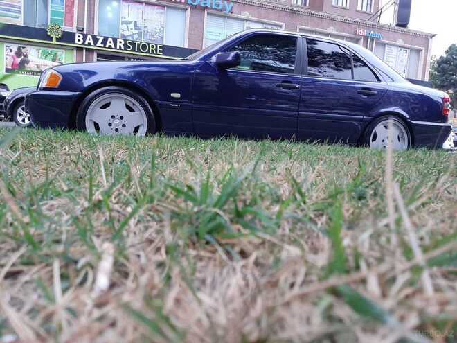 Mercedes C 240 1997, 237,000 km - 2.4 л - Bakı