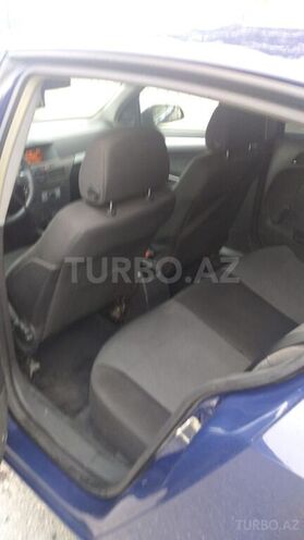 Opel Astra 2004, 192,000 km - 1.4 l - Gəncə