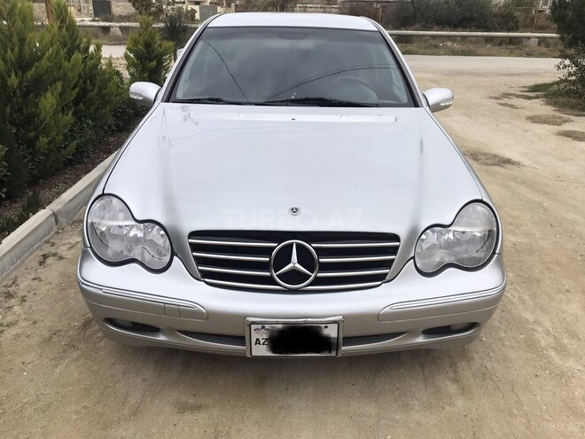 Mercedes C 200 2000, 465,432 km - 2.0 l - Tovuz