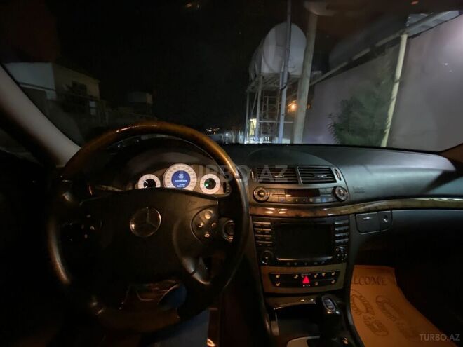 Mercedes E 350 2004, 280,000 km - 3.5 l - Bakı