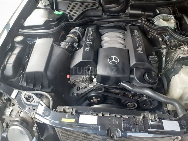 Mercedes E 240 2000, 243,000 km - 2.4 l - Beyləqan