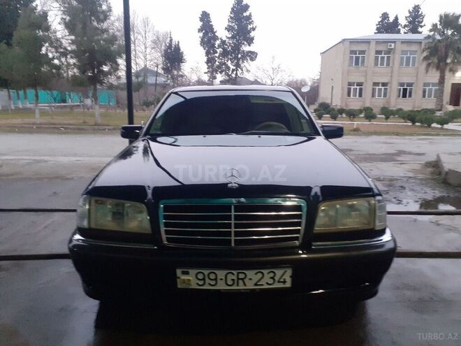 Mercedes C 220 1998, 176,000 km - 2.3 l - Bərdə