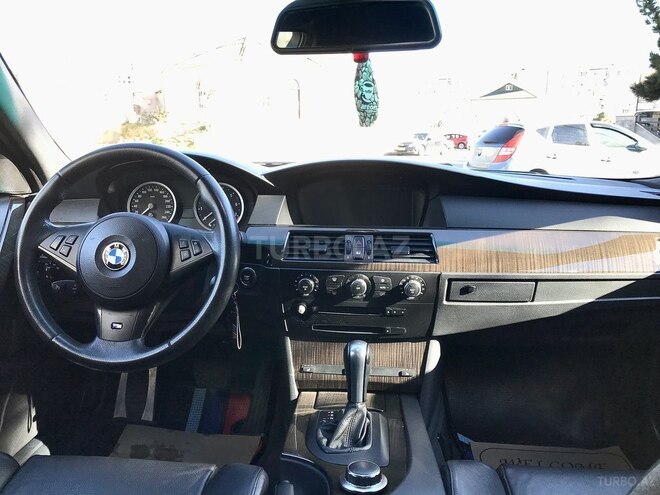 BMW 525 2006, 175,000 km - 2.5 l - Bakı