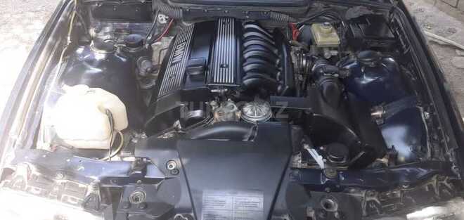 BMW 320 1994, 300,000 km - 2.0 l - İmişli
