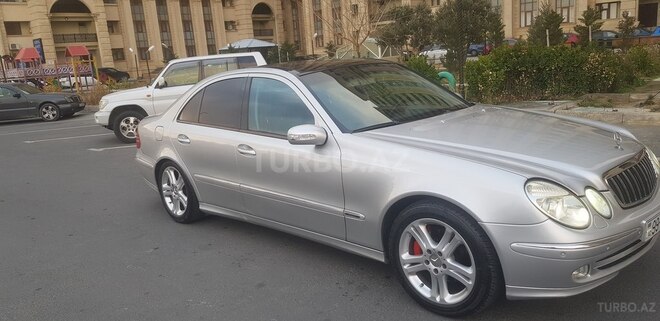 Mercedes E 240 2002, 240,000 km - 2.4 l - Bakı